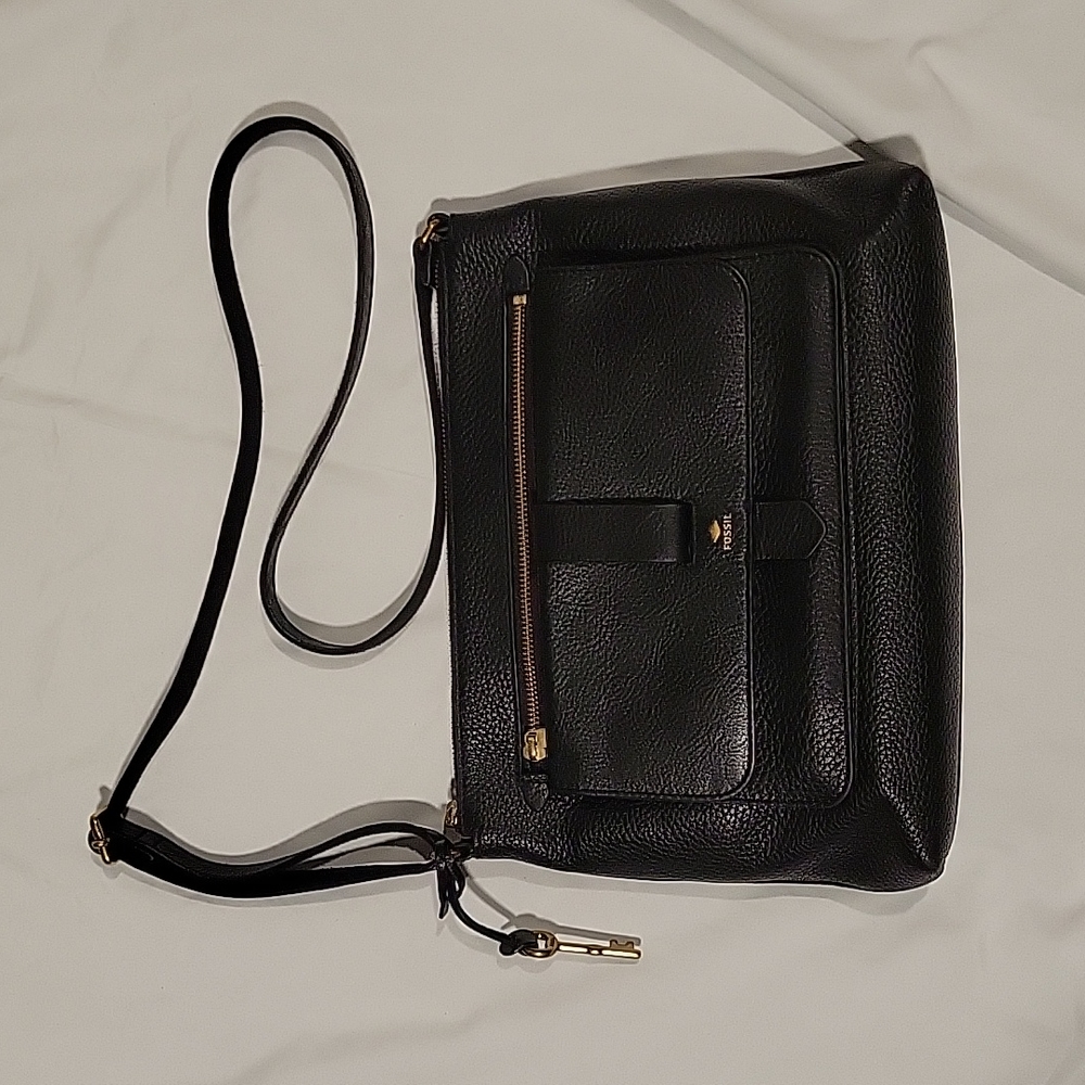 Fossil Black Kinley Crossbody Bag